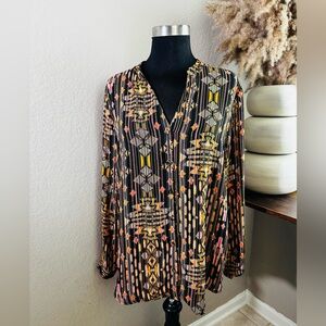 H&M Patterned Button Up Top Size 12